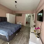 Celine 1 Apartment *